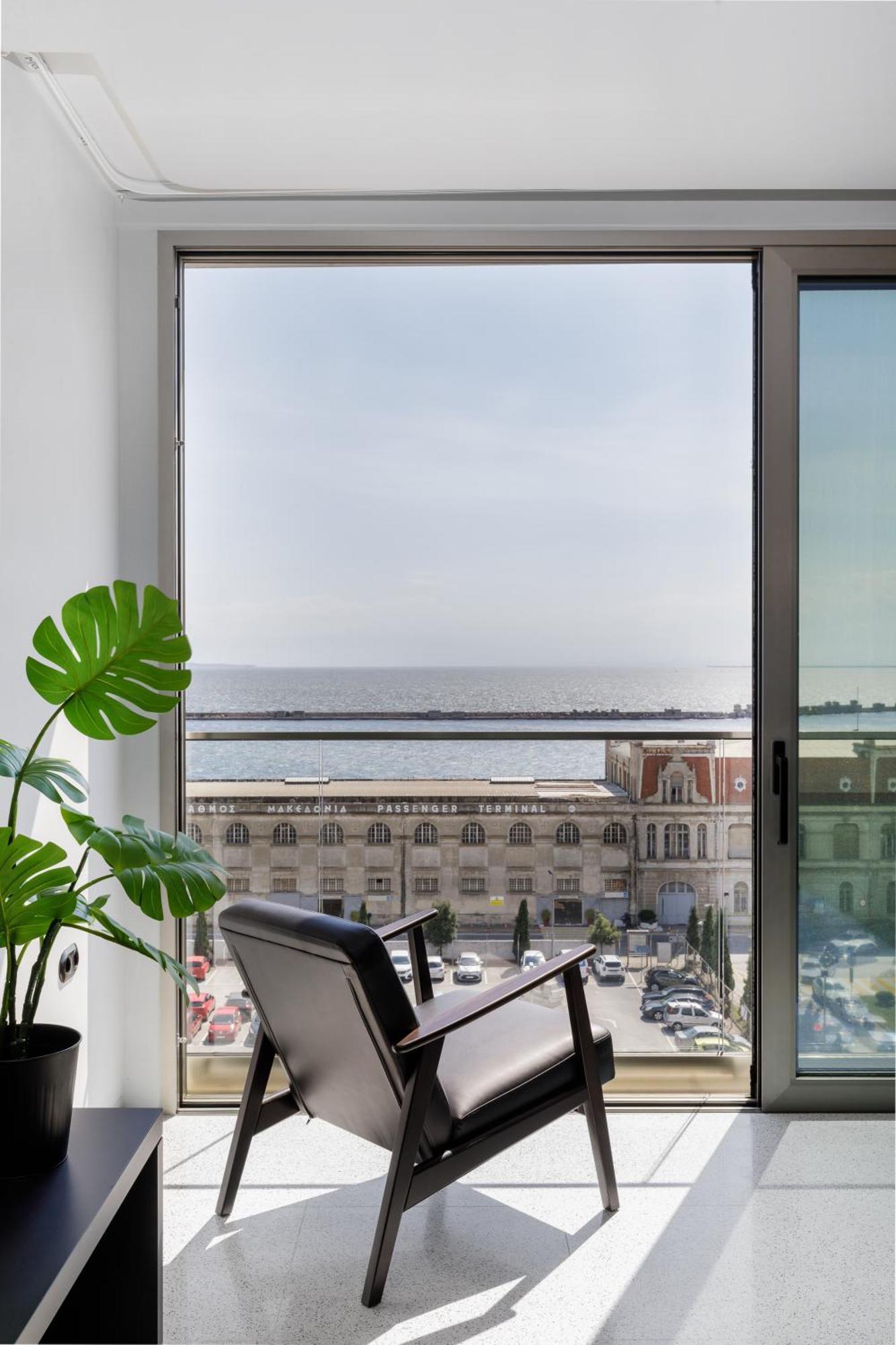 Nero Luxury Suites By Zennova Thessalonique Extérieur photo