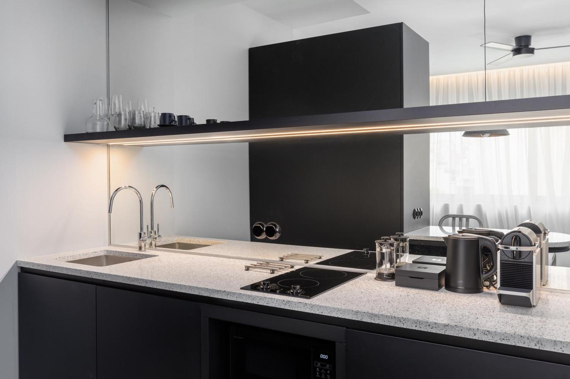 Nero Luxury Suites By Zennova Thessalonique Extérieur photo