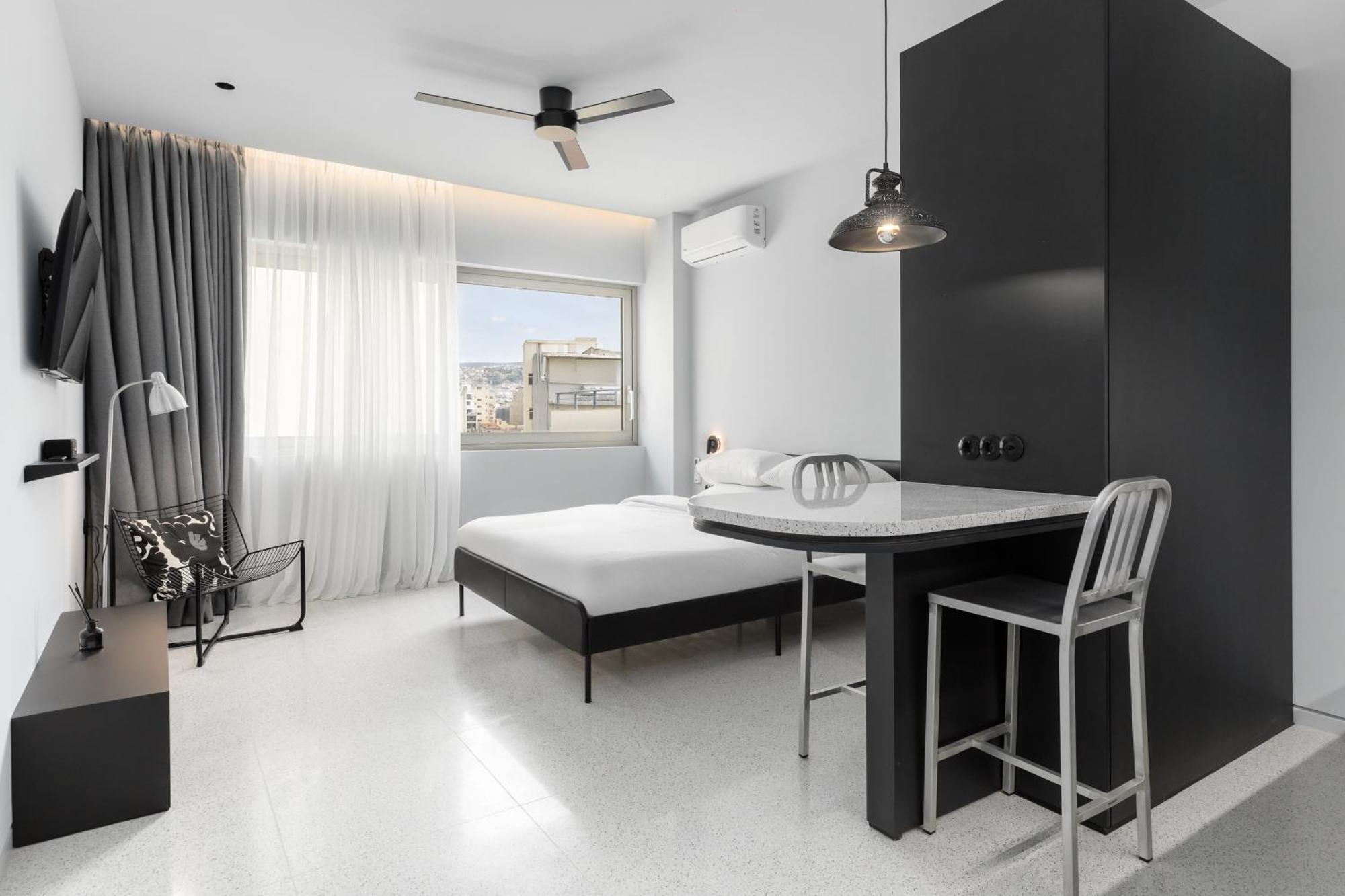 Nero Luxury Suites By Zennova Thessalonique Extérieur photo