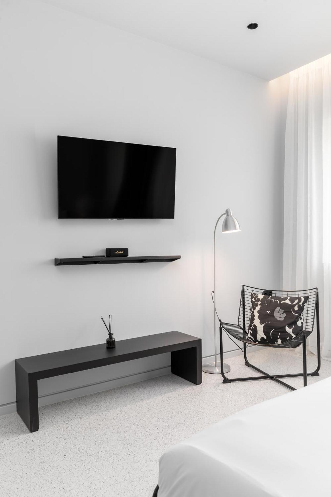 Nero Luxury Suites By Zennova Thessalonique Extérieur photo